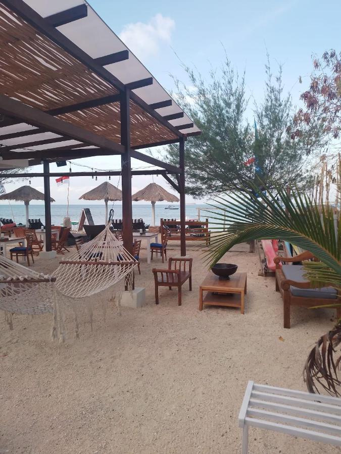 The High Dive Gili Gede By Ultimate Resorts Exterior photo