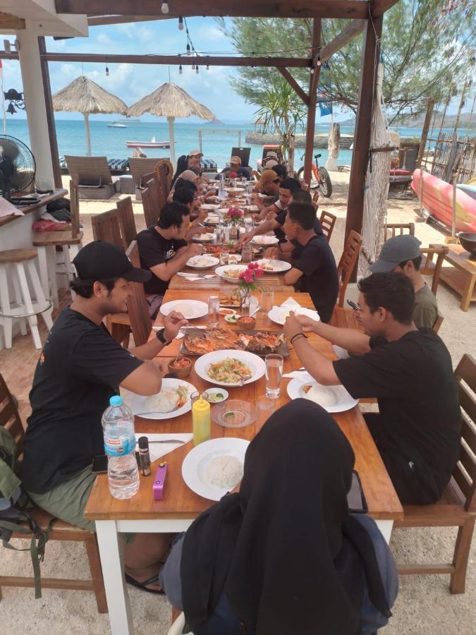 The High Dive Gili Gede By Ultimate Resorts Exterior photo