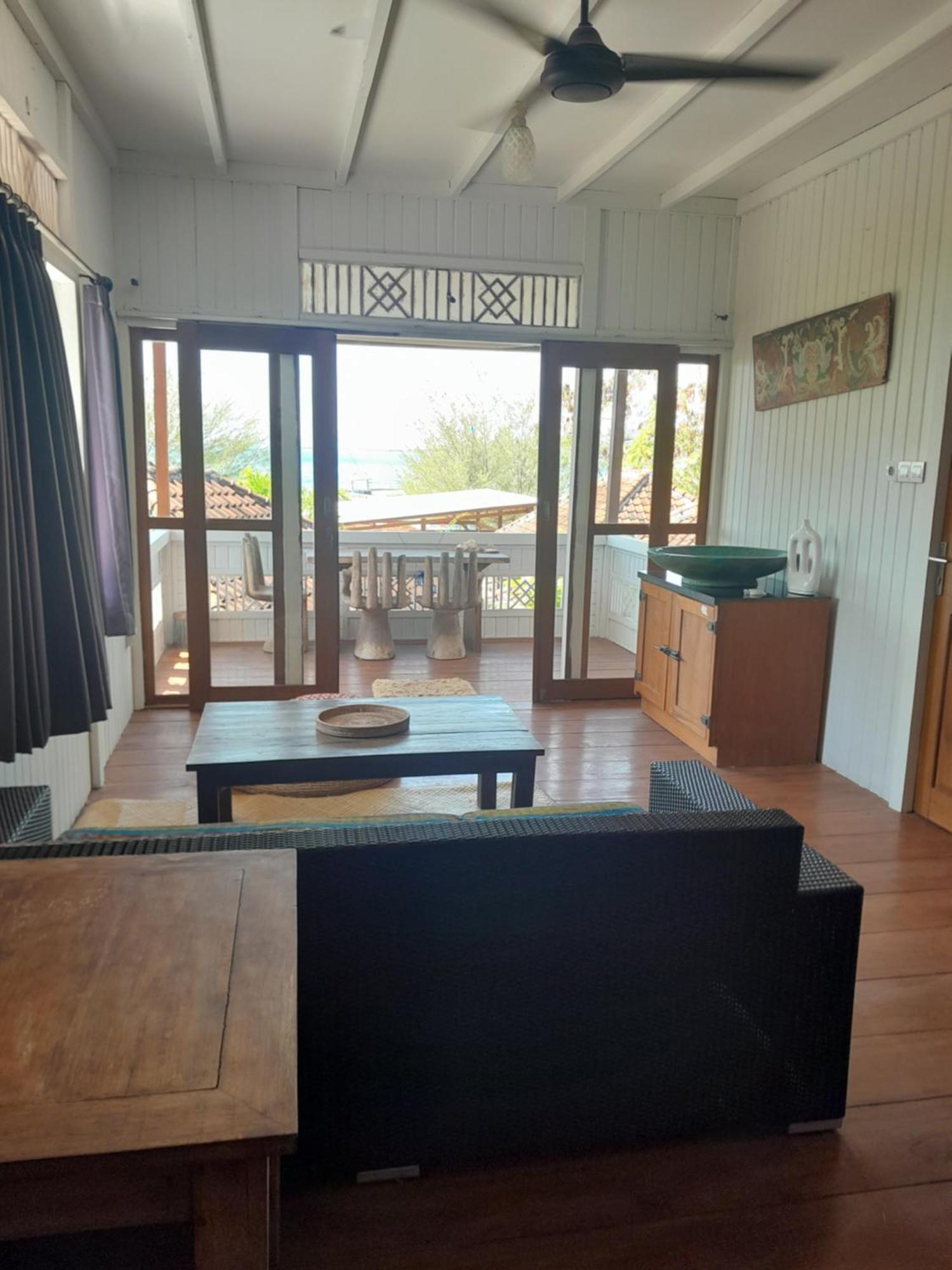 The High Dive Gili Gede By Ultimate Resorts Exterior photo